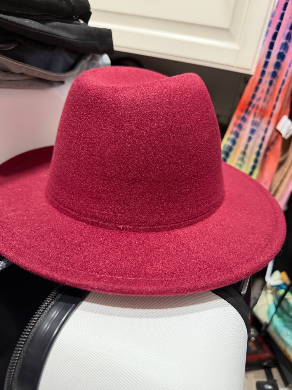 Women’s Wide-Brim Fedora Hat - Burgundy